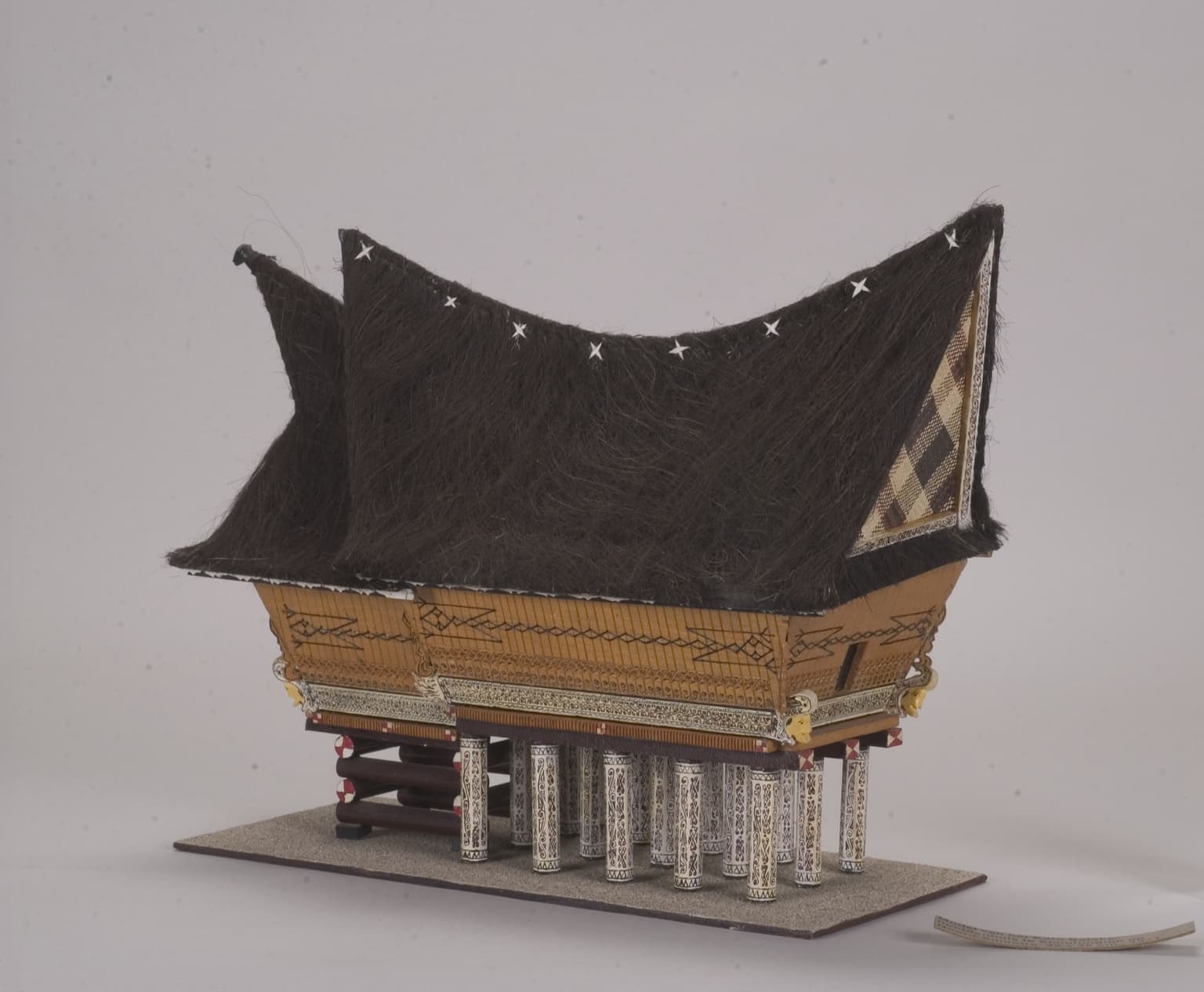 Model van dorpshuis #4